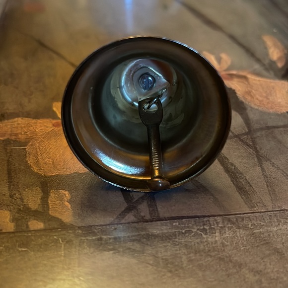 Vintage Vancouver, Canada Expo 86 gold collectors souvenir bell - Picture 2 of 6